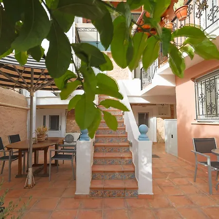 Stenaki - In Town Apartment
